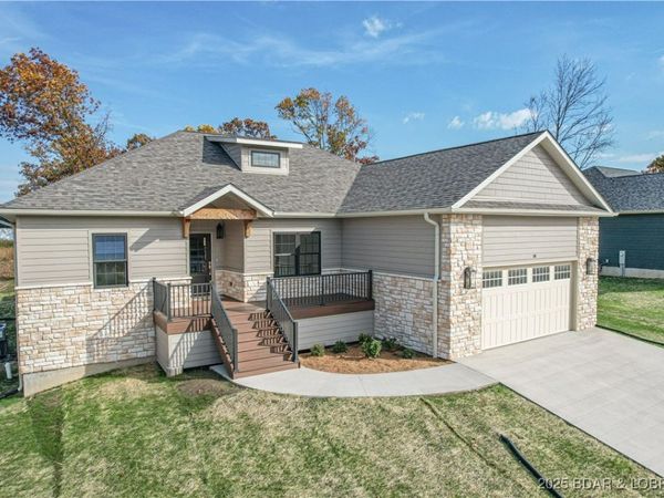 18 Lady Bug Lane, Camdenton, MO 65020