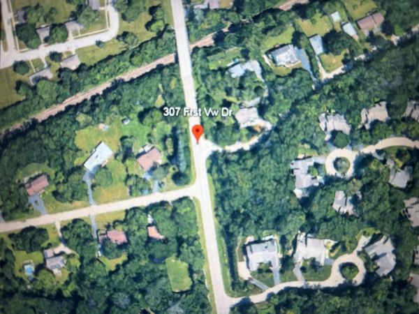 307 Forest View Drive, Lake Bluff, IL 60044