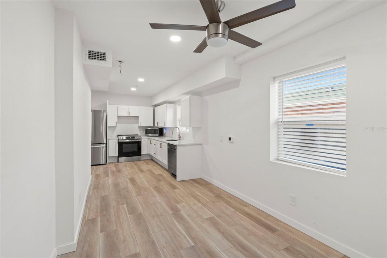 3103 16th Street N, Saint Petersburg, FL 33704 Photo