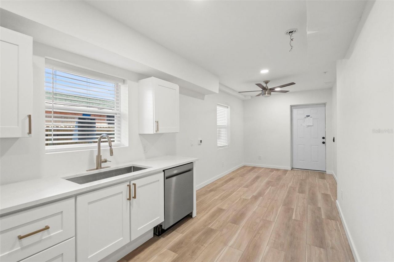 3103 16th Street N, Saint Petersburg, FL 33704 Photo