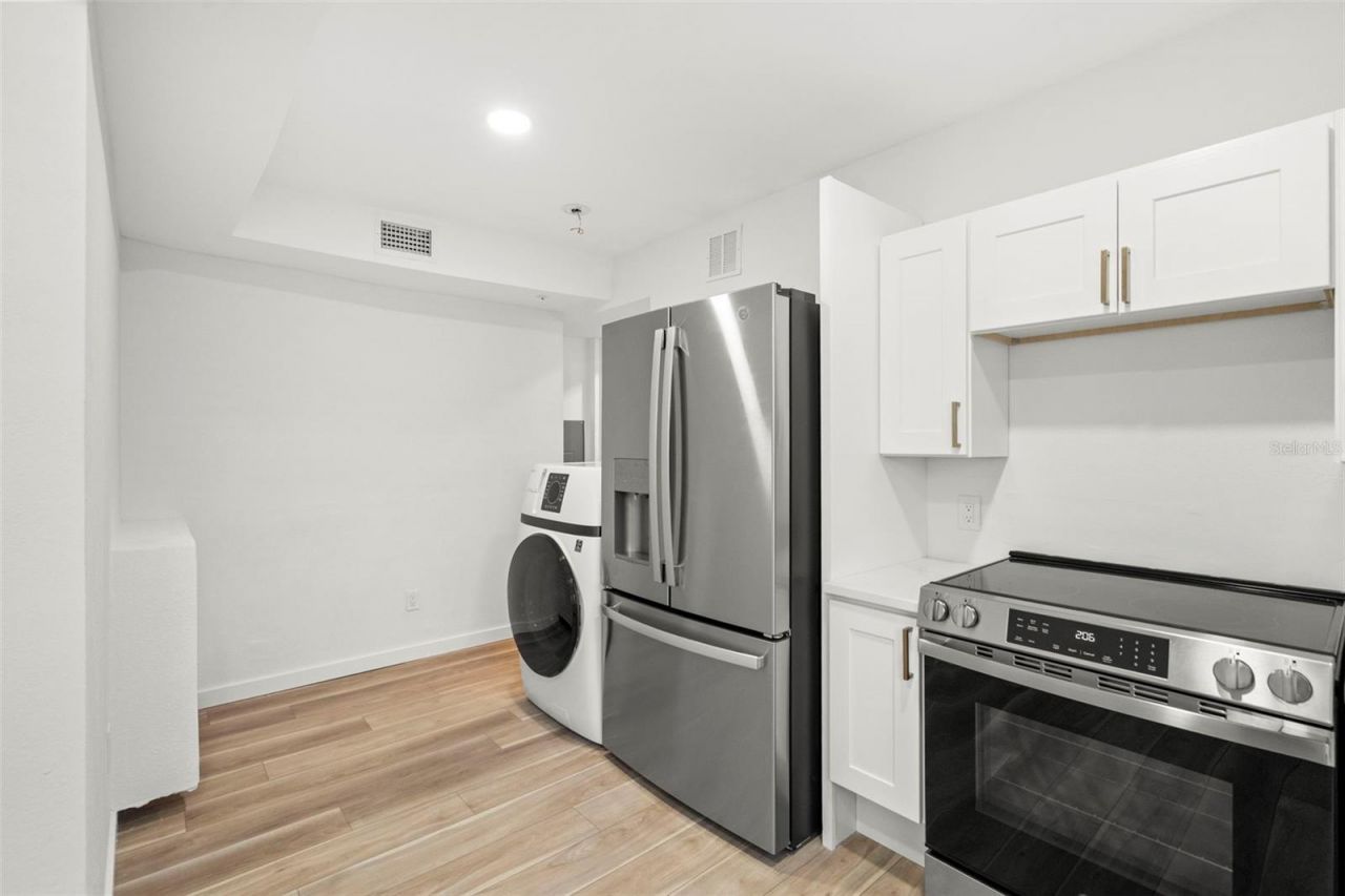 3103 16th Street N, Saint Petersburg, FL 33704 Photo