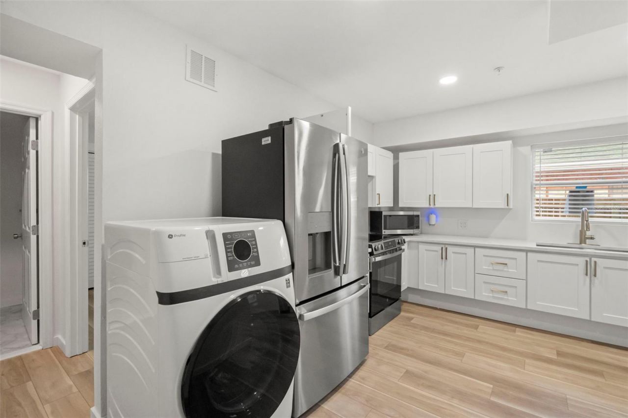 3103 16th Street N, Saint Petersburg, FL 33704 Photo