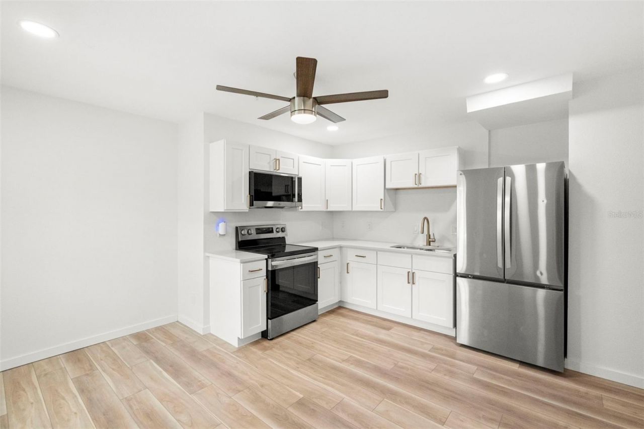 3103 16th Street N, Saint Petersburg, FL 33704 Photo