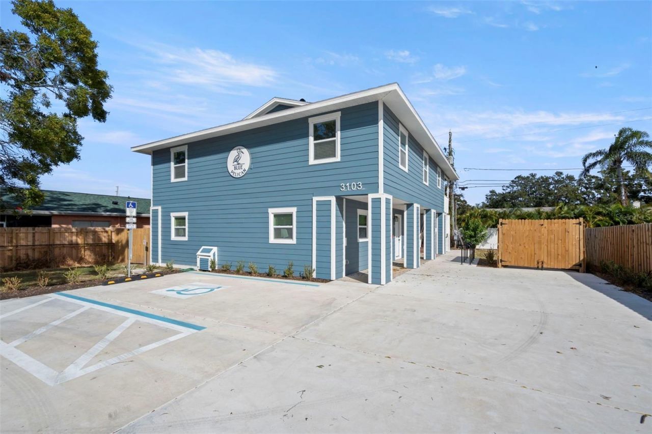 3103 16th Street N, Saint Petersburg, FL 33704 Photo