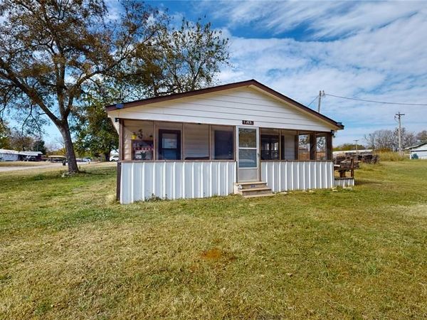 10927 Haleys Resort Drive, Lebanon, OK 73440