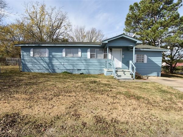 1401 S Wewoka Avenue, Wewoka, OK 74884