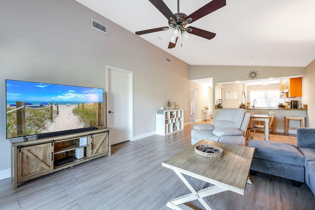 4143 Palm Forest Drive N, Delray Beach, FL 33445 Photo