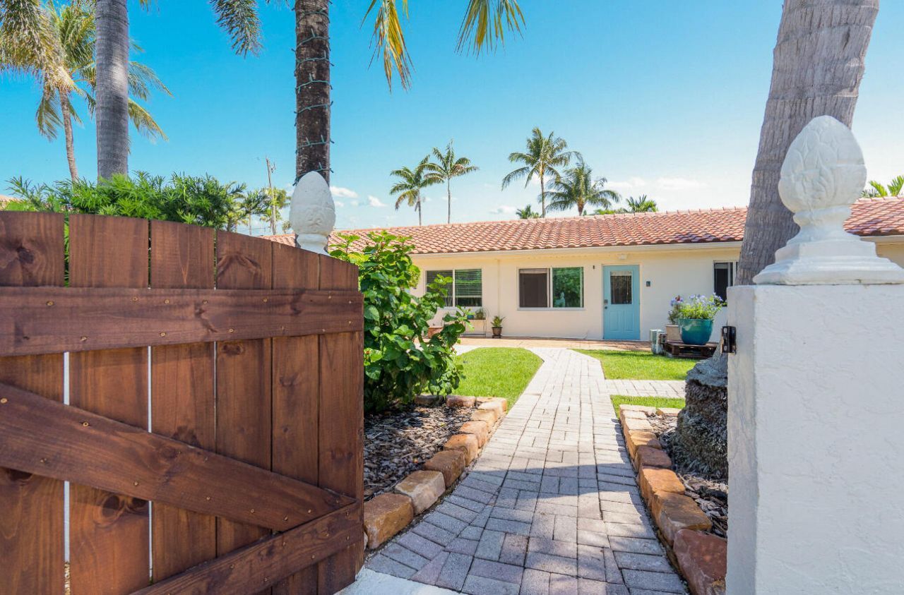 11 Tropical Drive, Unit 4, Ocean Ridge, FL 33435 Photo