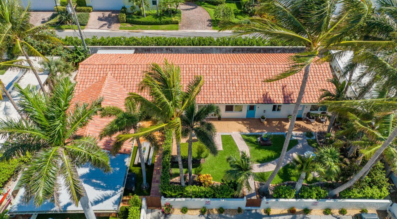11 Tropical Drive, Unit 4, Ocean Ridge, FL 33435 Photo