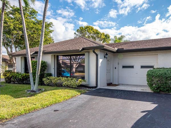 4760 Greentree Way, Unit A, Boynton Beach, FL 33436