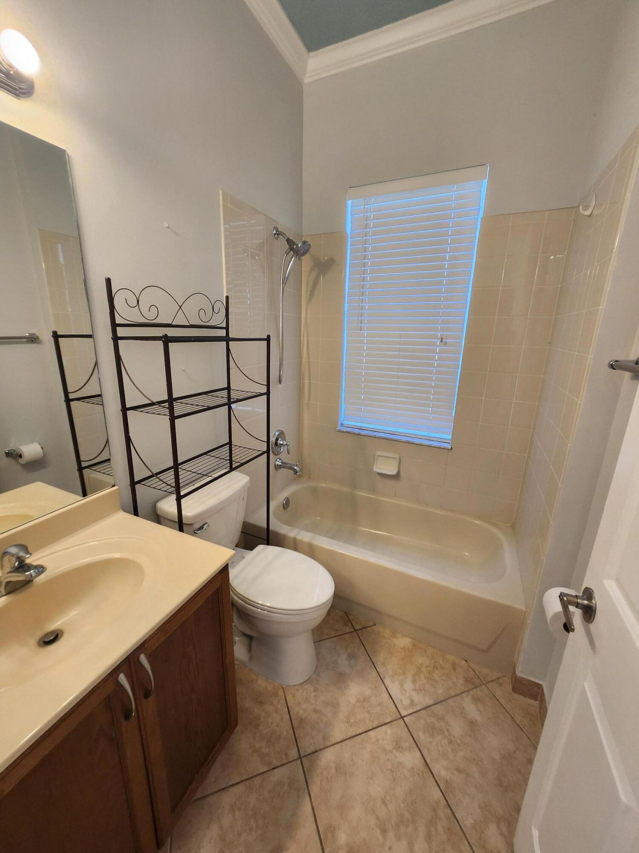 2413 NW 7th Street, Boynton Beach, FL 33426 Photo