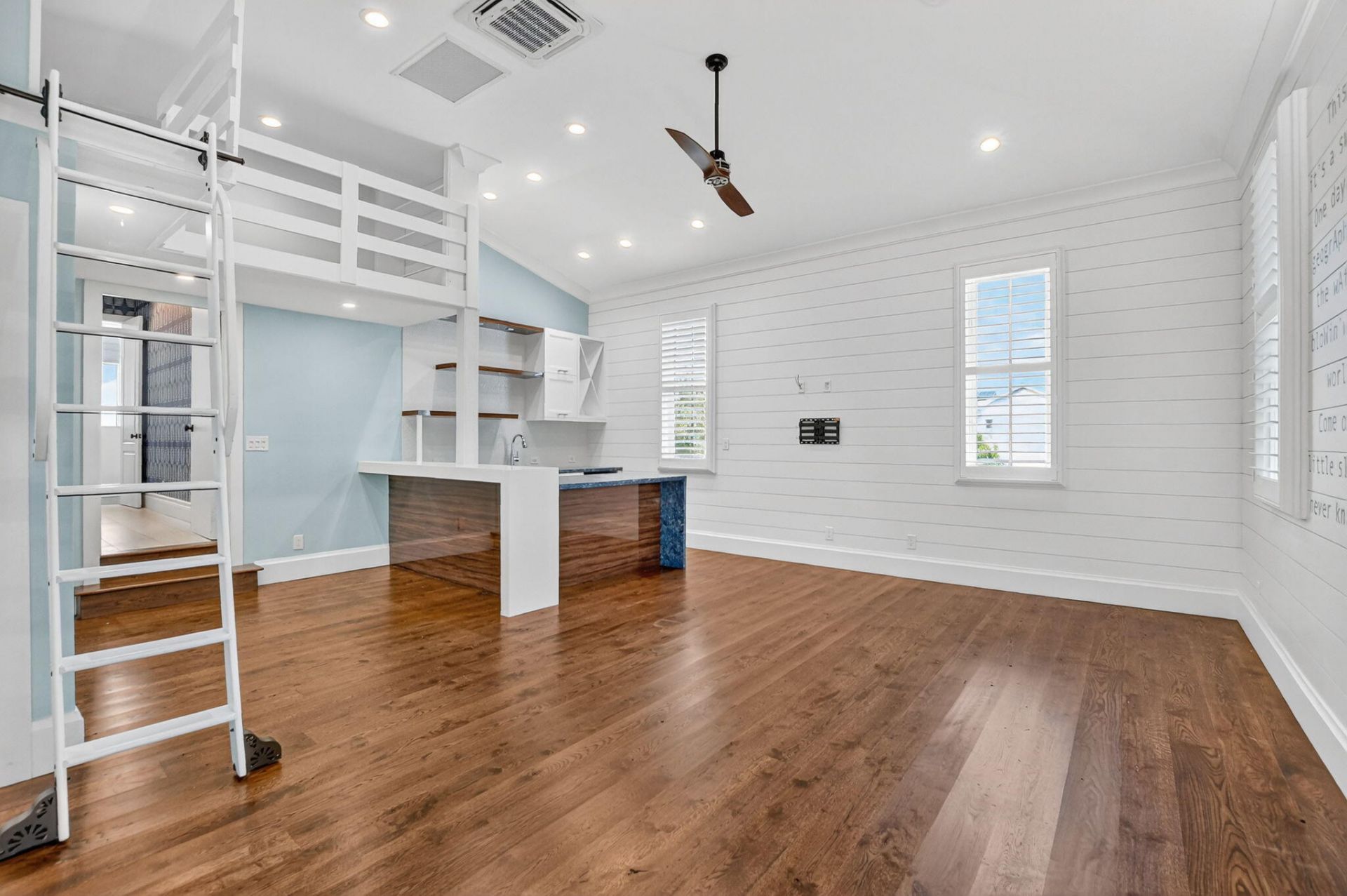 200 NW 10th Street, Boca Raton, FL 33432 Photo