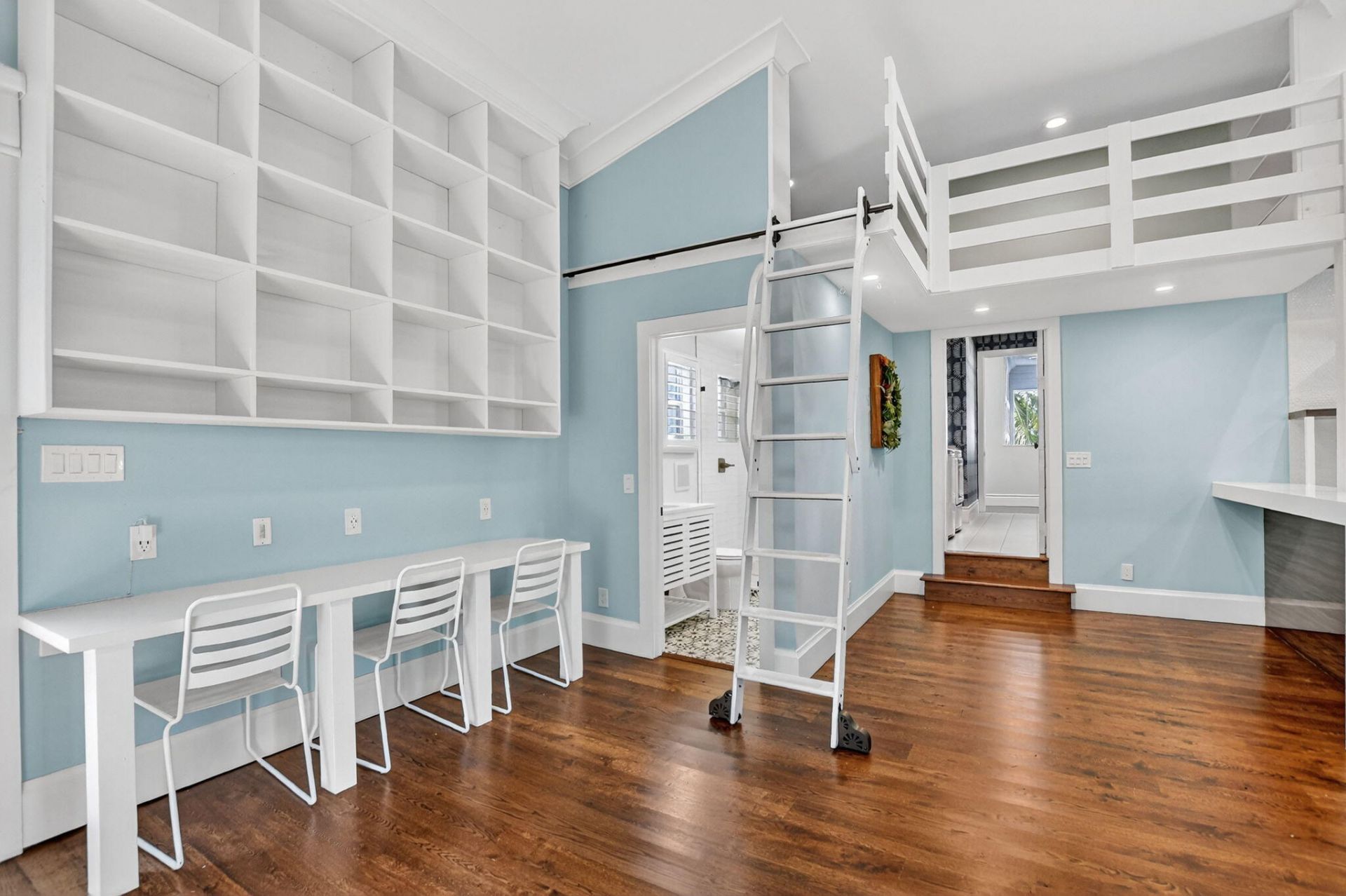 200 NW 10th Street, Boca Raton, FL 33432 Photo