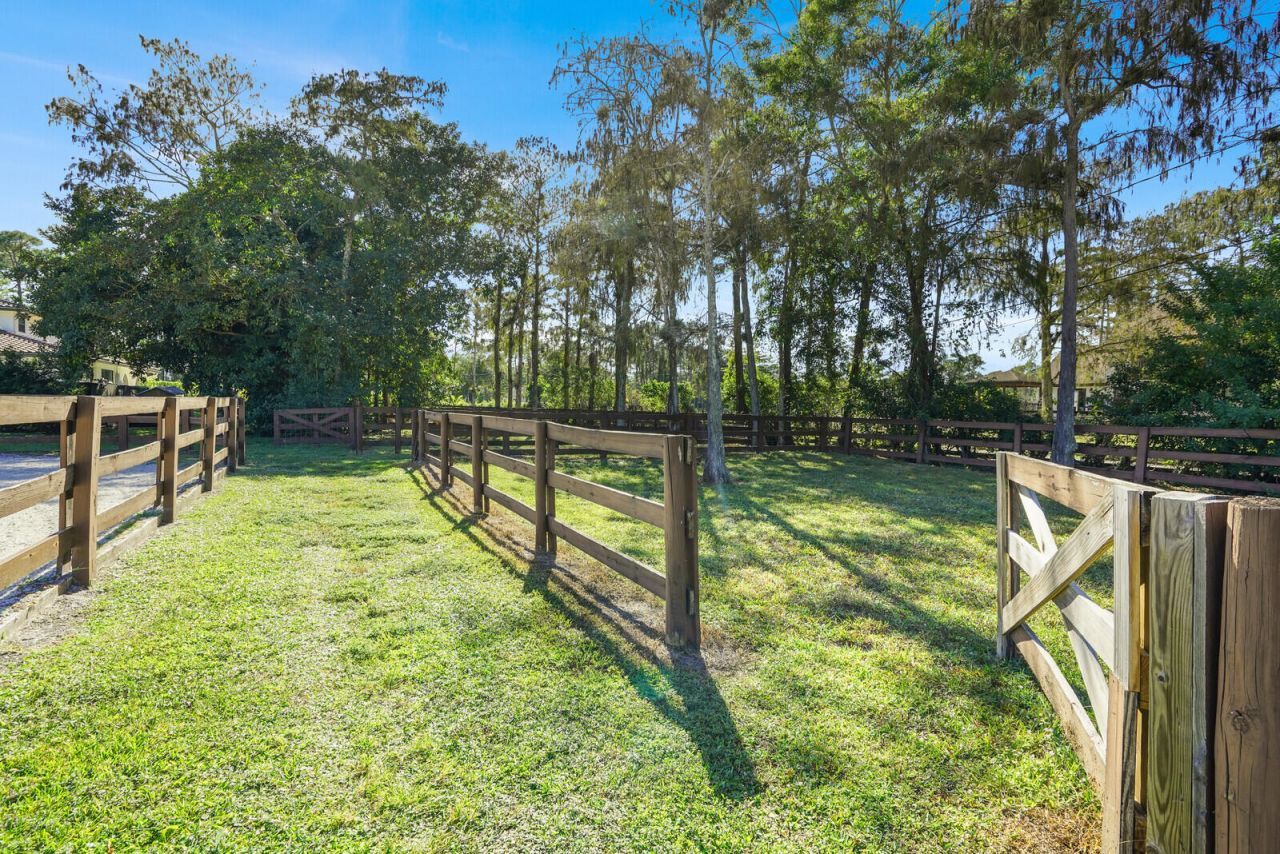 11231 Ira Lane, Lake Worth, FL 33449 Photo