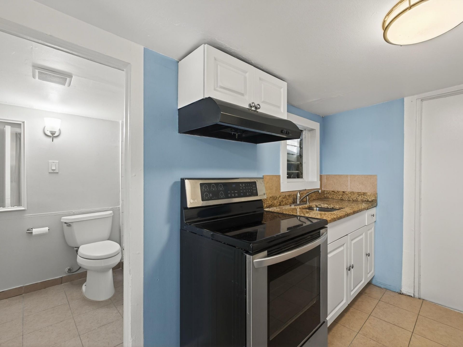 964 W Lakewood Road, West Palm Beach, FL 33405 Photo