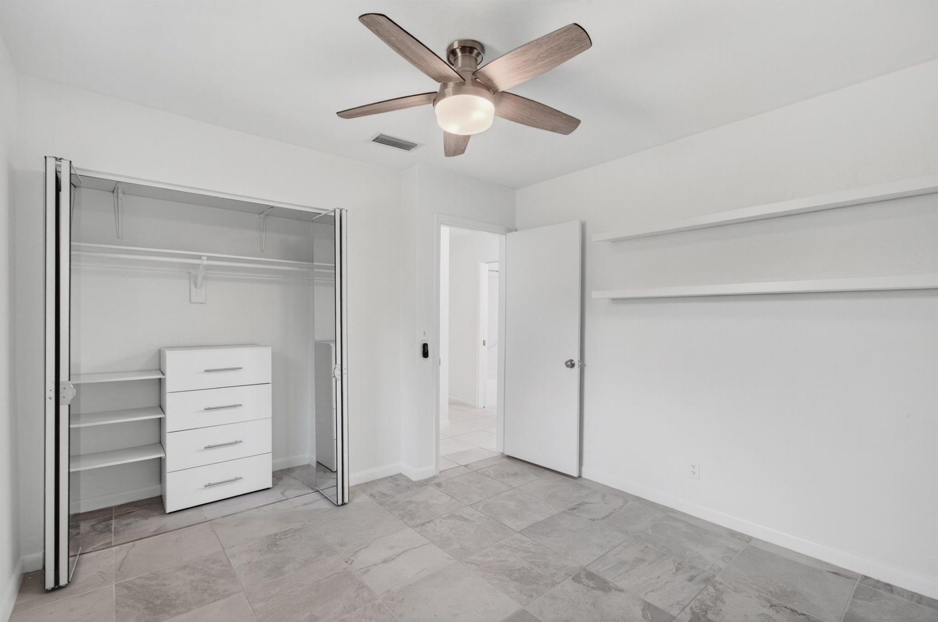 699 NW 16th Avenue, Boca Raton, FL 33486 Photo