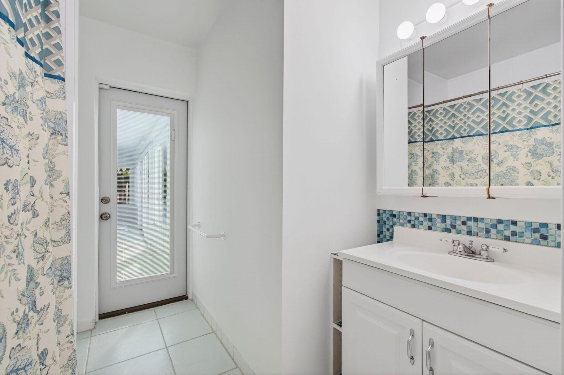 699 NW 16th Avenue, Boca Raton, FL 33486 Photo