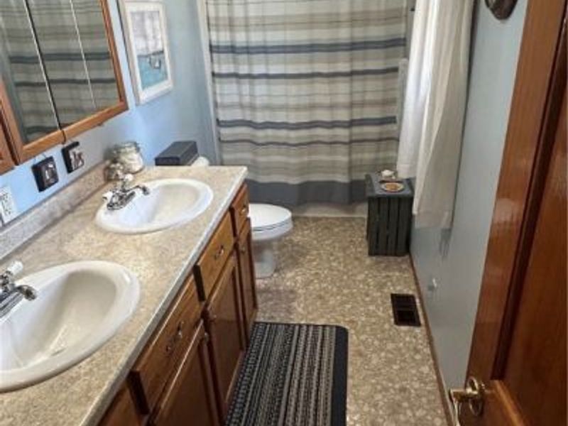 621 Franklin Avenue, Conesville, OH 43811 Photo 15