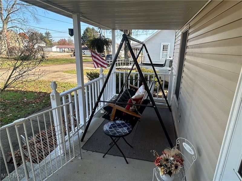 621 Franklin Avenue, Conesville, OH 43811 Photo 2