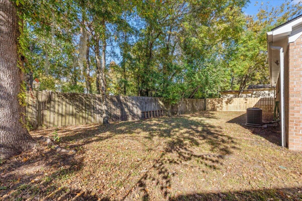 21 Pratt Street Photo 32