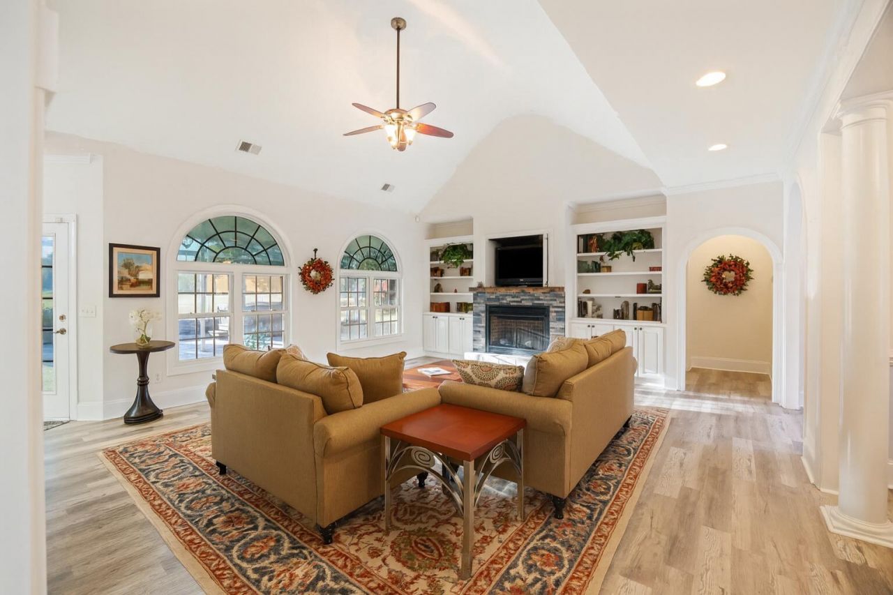 102 Cooper Drive Photo 16