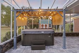 102 Cooper Drive photo 4