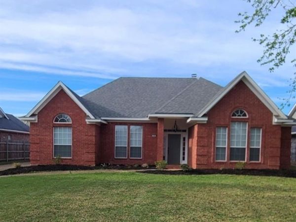 105 Downing Court, Bossier City, LA 71111