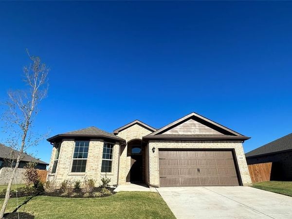 925 BOLL WEEVIL Drive, Cleburne, TX 76031