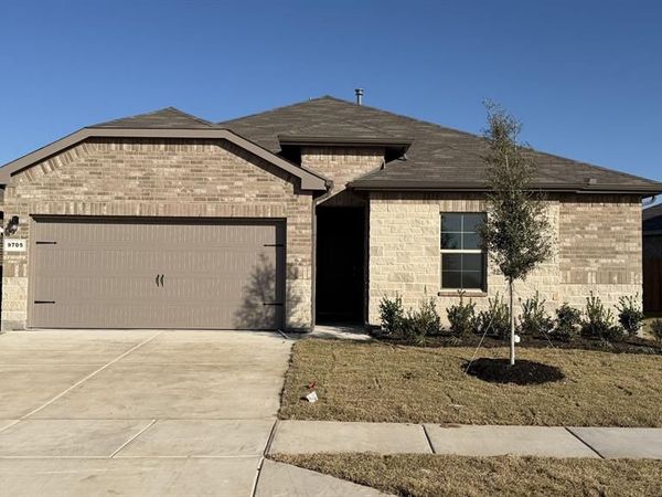 9705 AUSTIN HOLLOW Road, Fort Worth, TX 76036