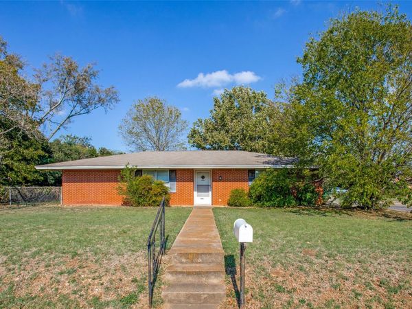 506 E Avenue T, Belton, TX 76513