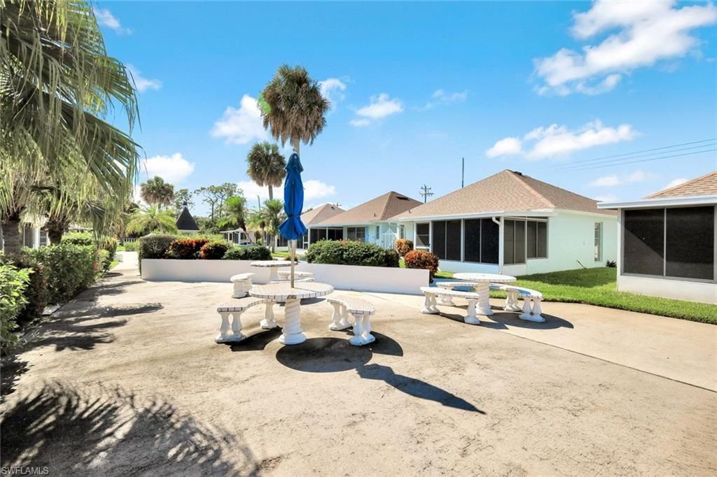 321 Dania St, Lehigh Acres, FL 33936 Photo