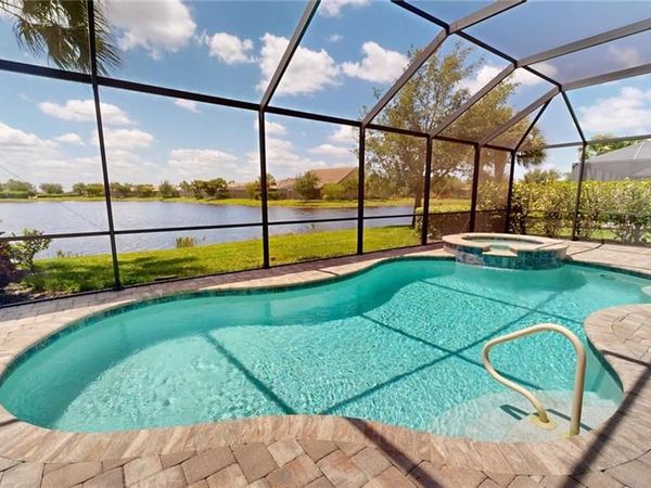 6252 Victory DR, AVE MARIA, FL 34142