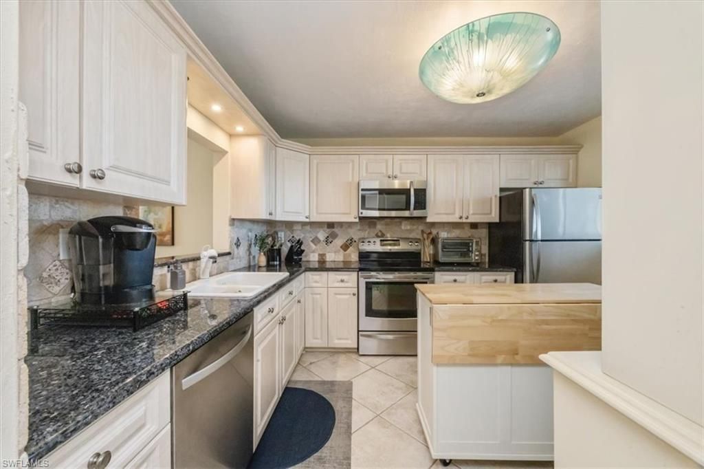 305 Goodlette-frank Rd S, Unit C304, Naples, FL 34102 Photo