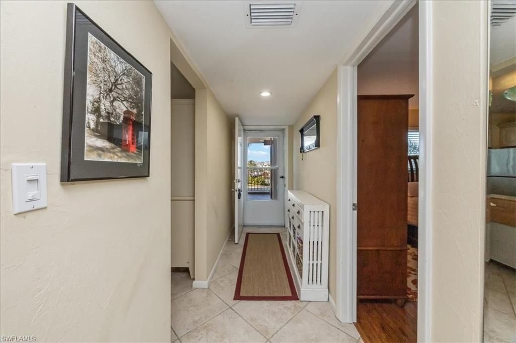 305 Goodlette-frank Rd S, Unit C304, Naples, FL 34102 Photo