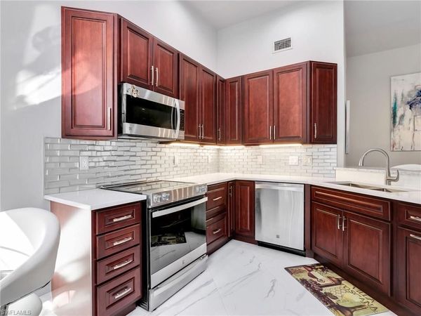 625 Beachwalk CIR, Unit G203, NAPLES, FL 34108