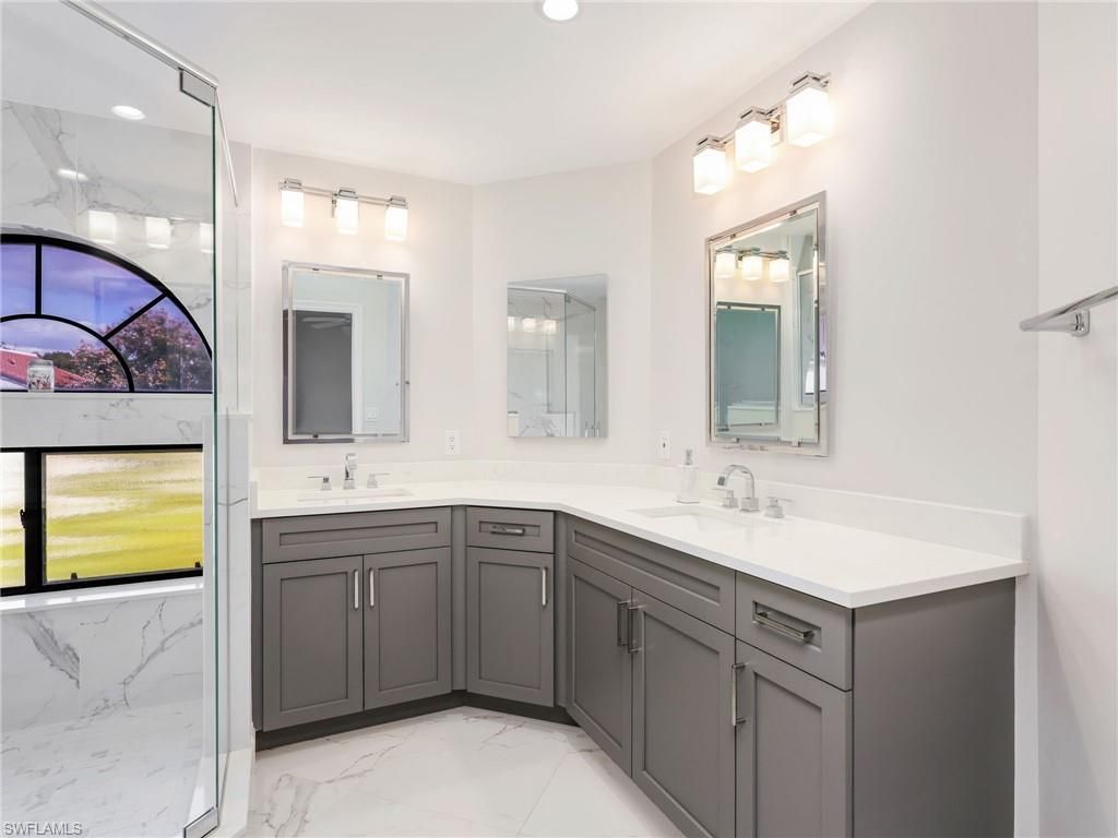 625 Beachwalk Cir, Unit G203, Naples, FL 34108 Photo