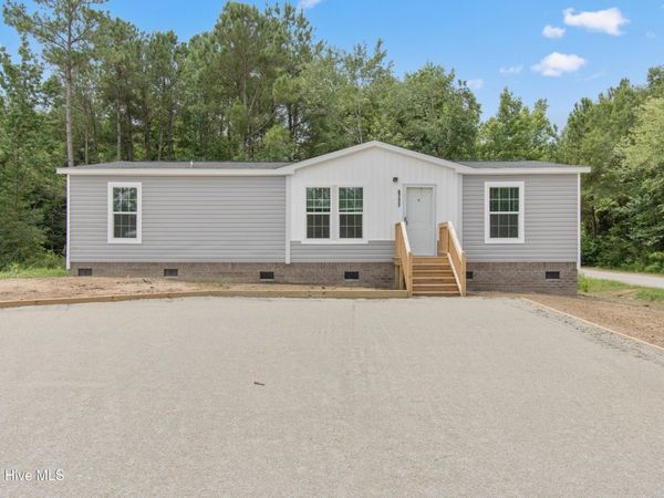 6777 Lewis Drive SE, Winnabow, NC 28479