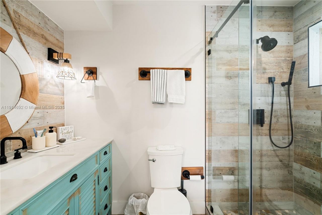 139 Marina Ave, Key Largo, FL 33037 Photo