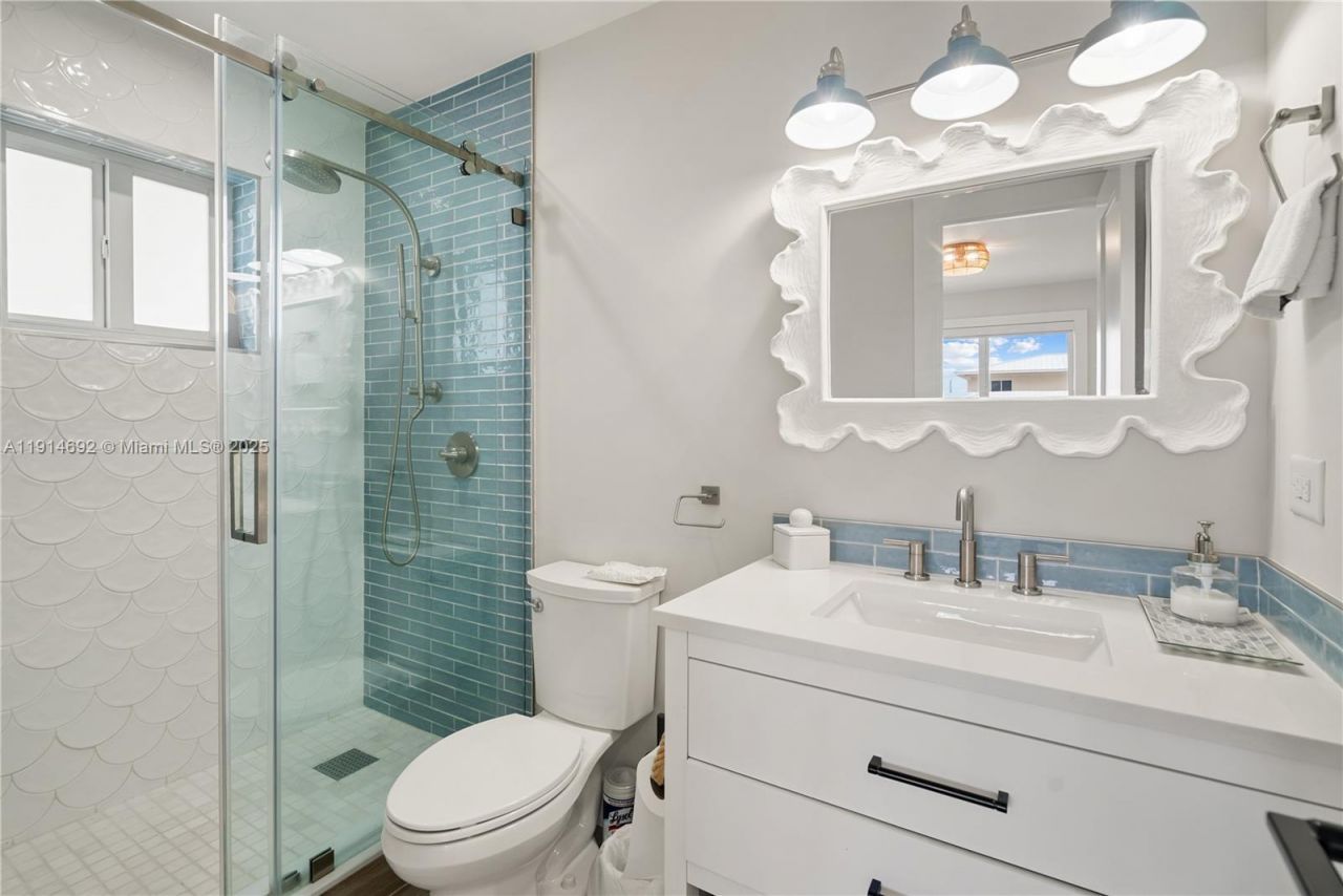 139 Marina Ave, Key Largo, FL 33037 Photo