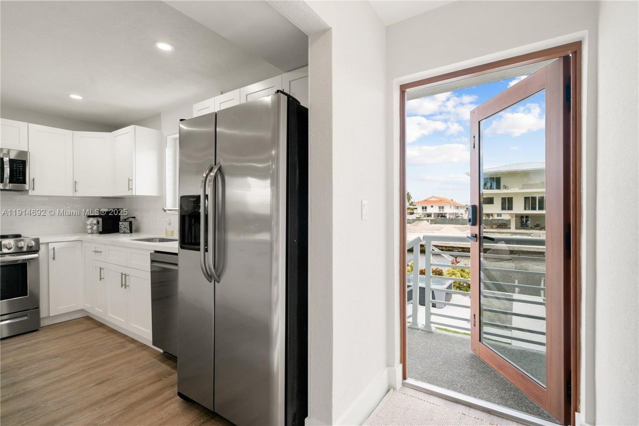 139 Marina Ave, Key Largo, FL 33037 Photo