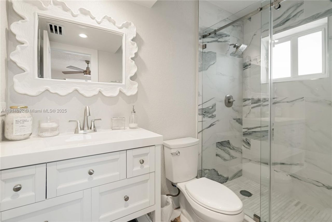 139 Marina Ave, Key Largo, FL 33037 Photo