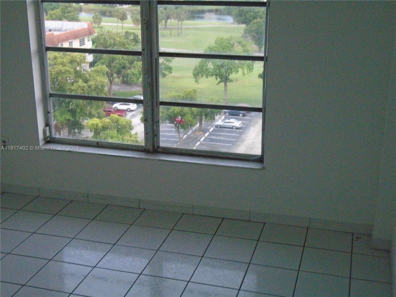 4174 Inverrary Dr, Unit 1004, Lauderhill, FL 33319 Photo