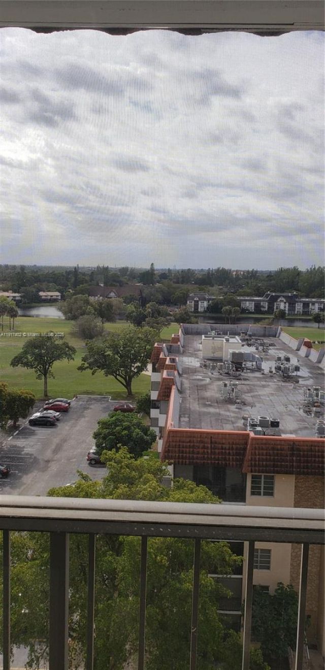 4174 Inverrary Dr, Unit 1004, Lauderhill, FL 33319 Photo