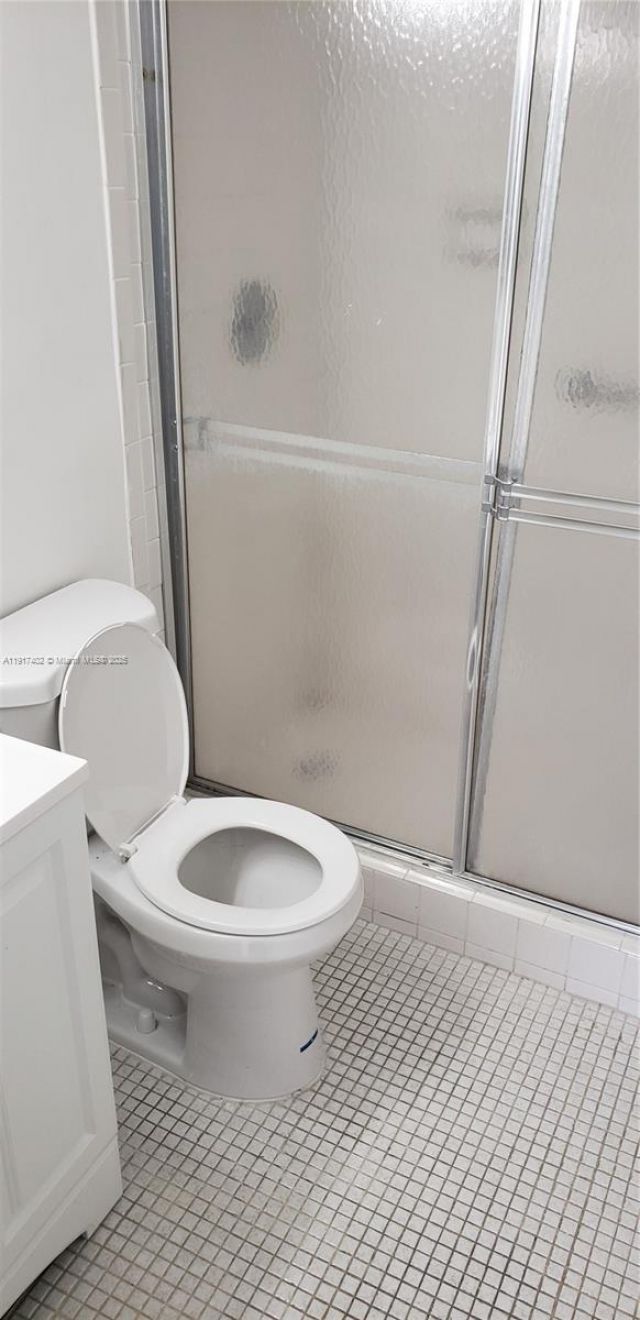 4174 Inverrary Dr, Unit 1004, Lauderhill, FL 33319 Photo