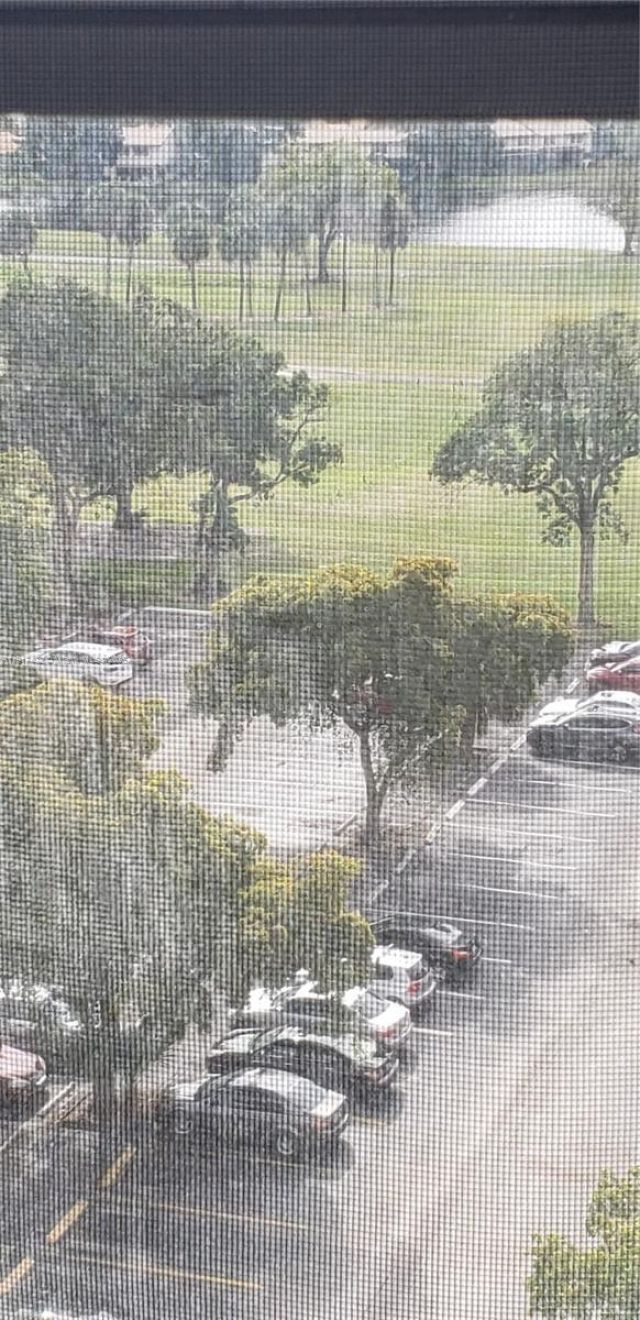 4174 Inverrary Dr, Unit 1004, Lauderhill, FL 33319 Photo