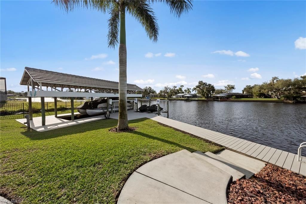13896 River Forest Dr , Fort Myers, FL 33905 Photo