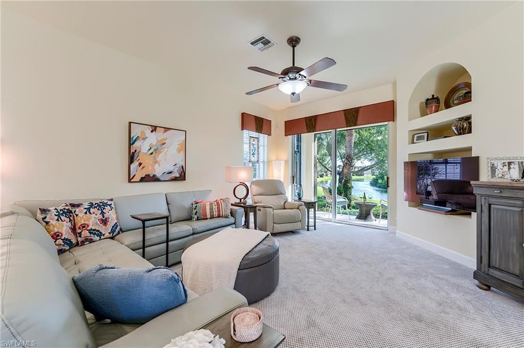 8920 Crown Colony Blvd, Fort Myers, FL 33908 Photo