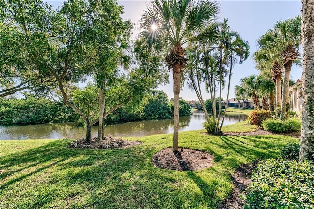 8920 Crown Colony Blvd, Fort Myers, FL 33908 Photo