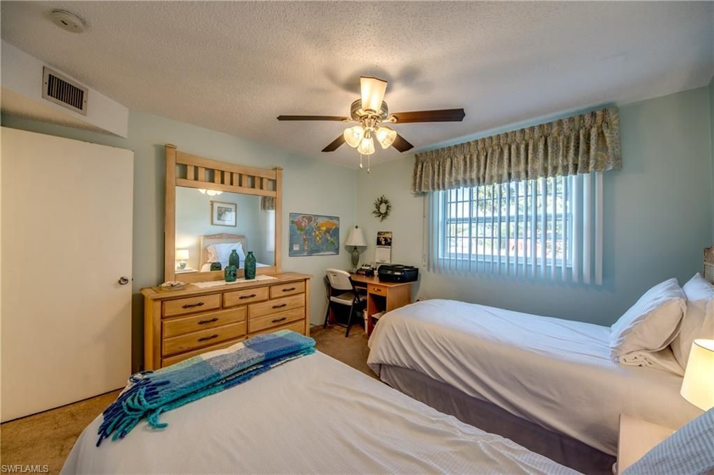 7001 New Post Dr, Unit 4, North Fort Myers, FL 33917 Photo