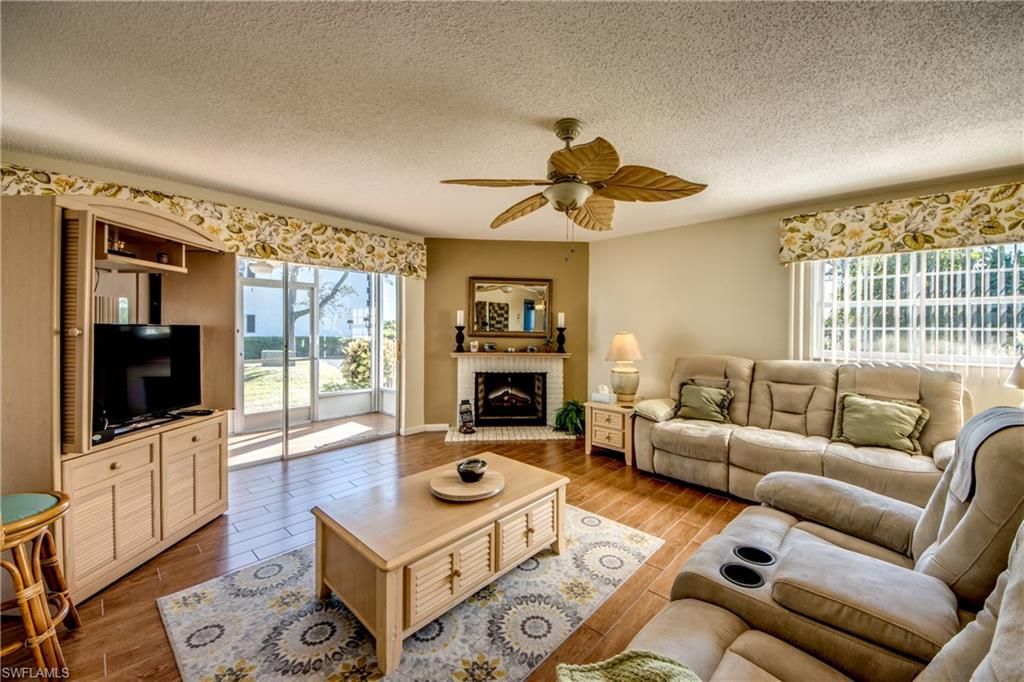 7001 New Post Dr, Unit 4, North Fort Myers, FL 33917 Photo